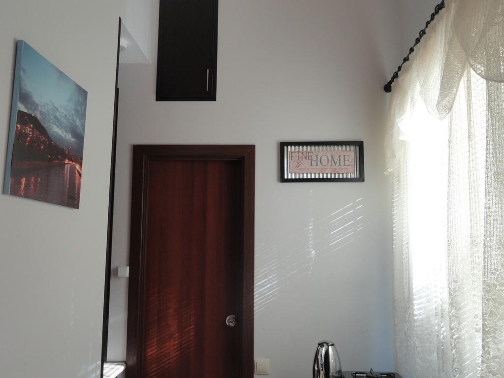 טביליסי Apartment Fine Home חדר תמונה